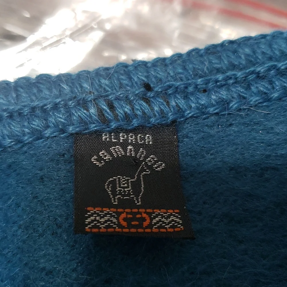 ALPACA CAMARGO Blue Fringed Shawl Scraf‎